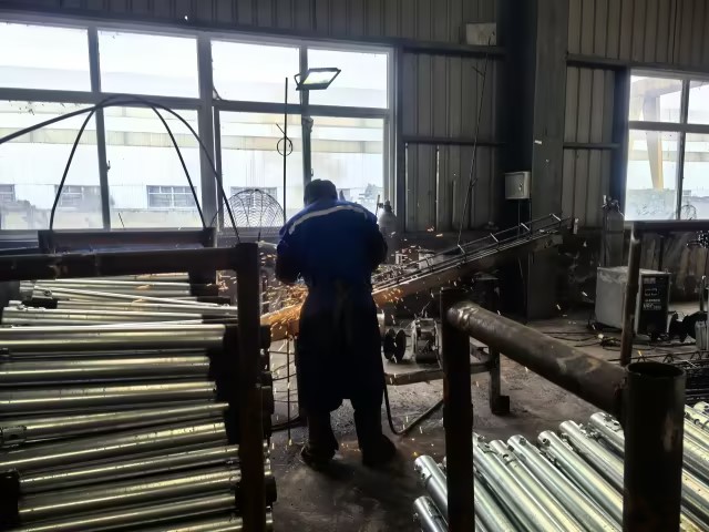 光伏地桩是光伏系统中的关键组件